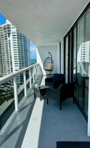 20505 E Country Club Drive Aventura FL 33180