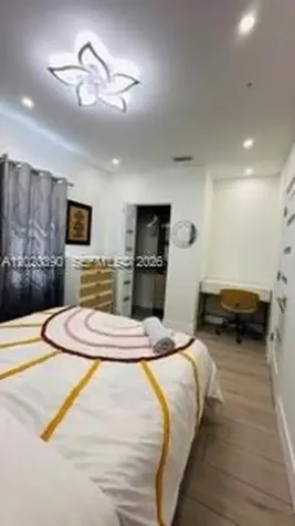 1670 SW 20th Street Miami FL 33145