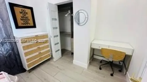 1670 SW 20th Street Miami FL 33145
