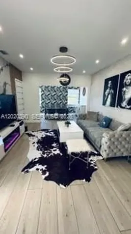 1670 SW 20th Street Miami FL 33145