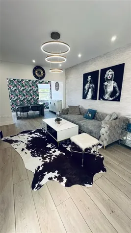 1670 SW 20th Street Miami FL 33145