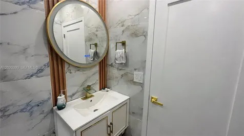 1670 SW 20th Street Miami FL 33145
