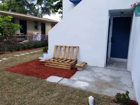 354 NW 59th Terrace Miami FL 33127