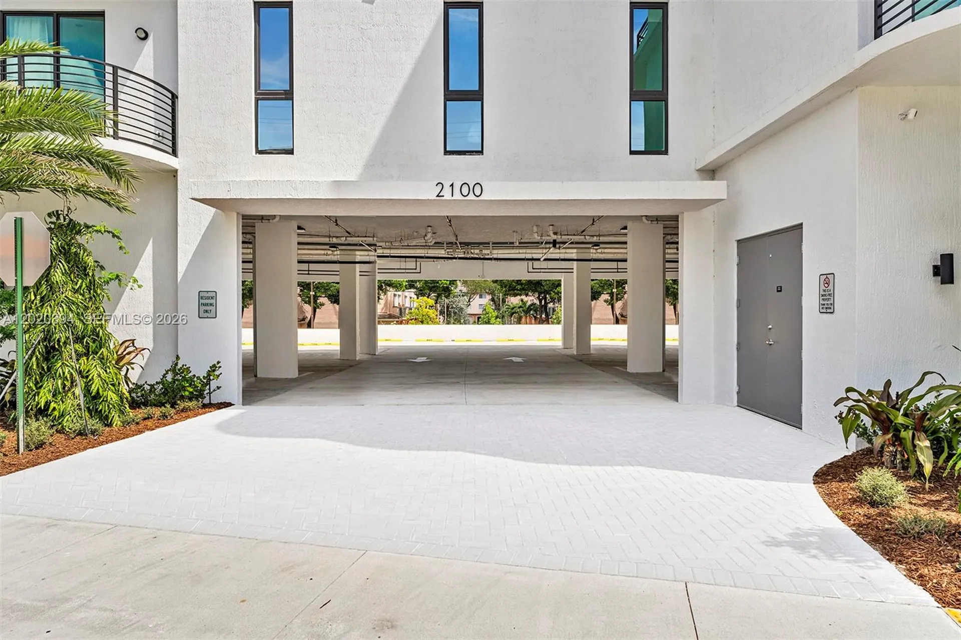 2100 Miami Road Fort Lauderdale FL 33316