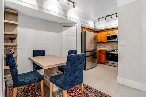 1723 SW 2nd Avenue Miami FL 33129