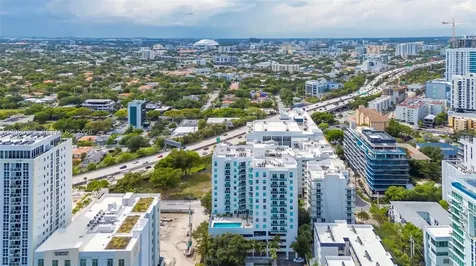 1723 SW 2nd Avenue Miami FL 33129