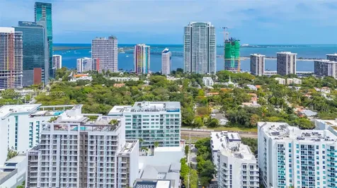 1723 SW 2nd Avenue Miami FL 33129