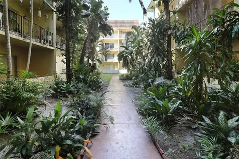 11905 NE 2nd Avenue North Miami FL 33161