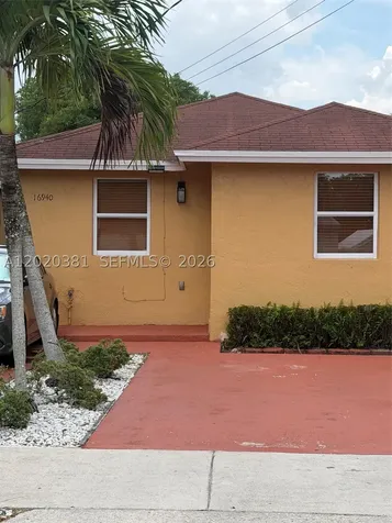 16940 SW 94th Avenue Palmetto Bay FL 33157