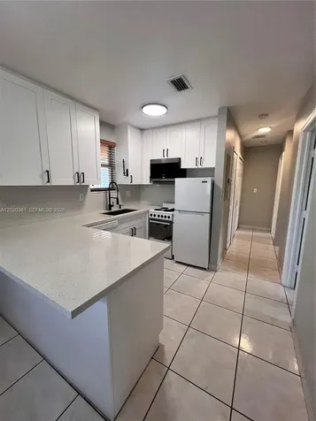 16940 SW 94th Avenue Palmetto Bay FL 33157