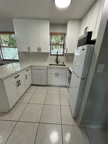 16940 SW 94th Avenue Palmetto Bay FL 33157