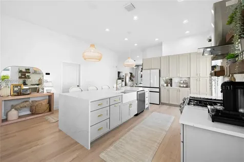 1804 NW 145th Terrace Pembroke Pines FL 33028