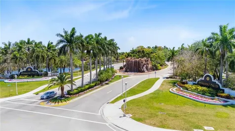 1804 NW 145th Terrace Pembroke Pines FL 33028