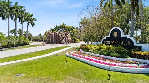 1804 NW 145th Terrace Pembroke Pines FL 33028