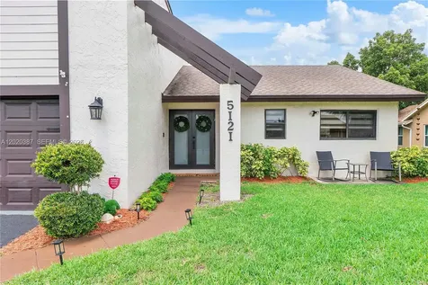 5121 NW 87th Avenue Lauderhill FL 33351