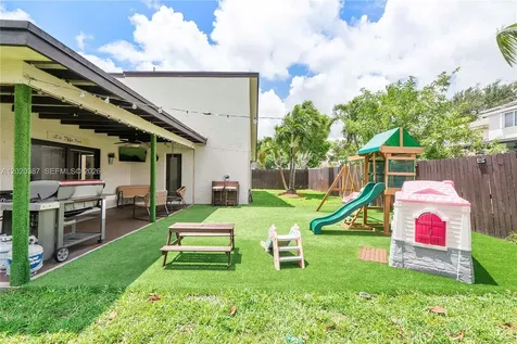 5121 NW 87th Avenue Lauderhill FL 33351