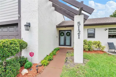 5121 NW 87th Avenue Lauderhill FL 33351