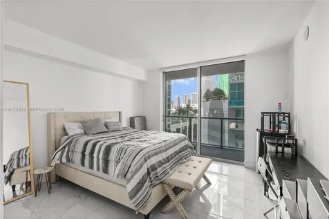 55 SE 6th Street Miami FL 33131