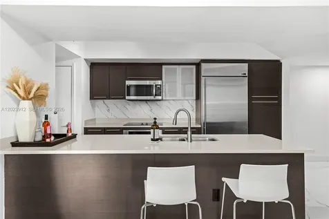 55 SE 6th Street Miami FL 33131