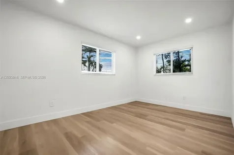 7971 NW 179th Street Hialeah FL 33015