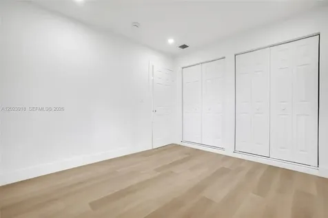 7971 NW 179th Street Hialeah FL 33015