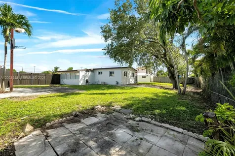 7971 NW 179th Street Hialeah FL 33015