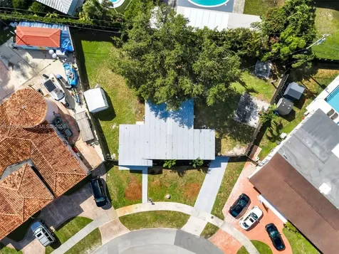 7971 NW 179th Street Hialeah FL 33015