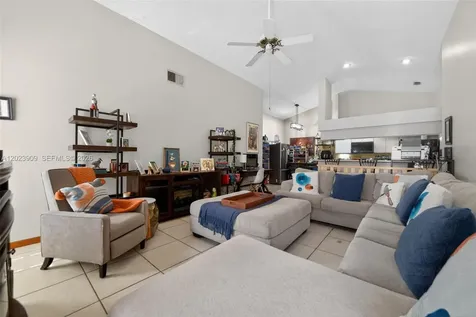 10300 Yorkmere Court Orlando FL 32817