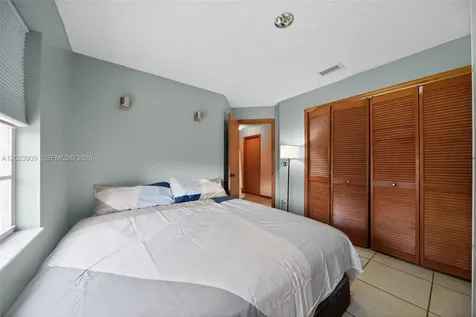 10300 Yorkmere Court Orlando FL 32817