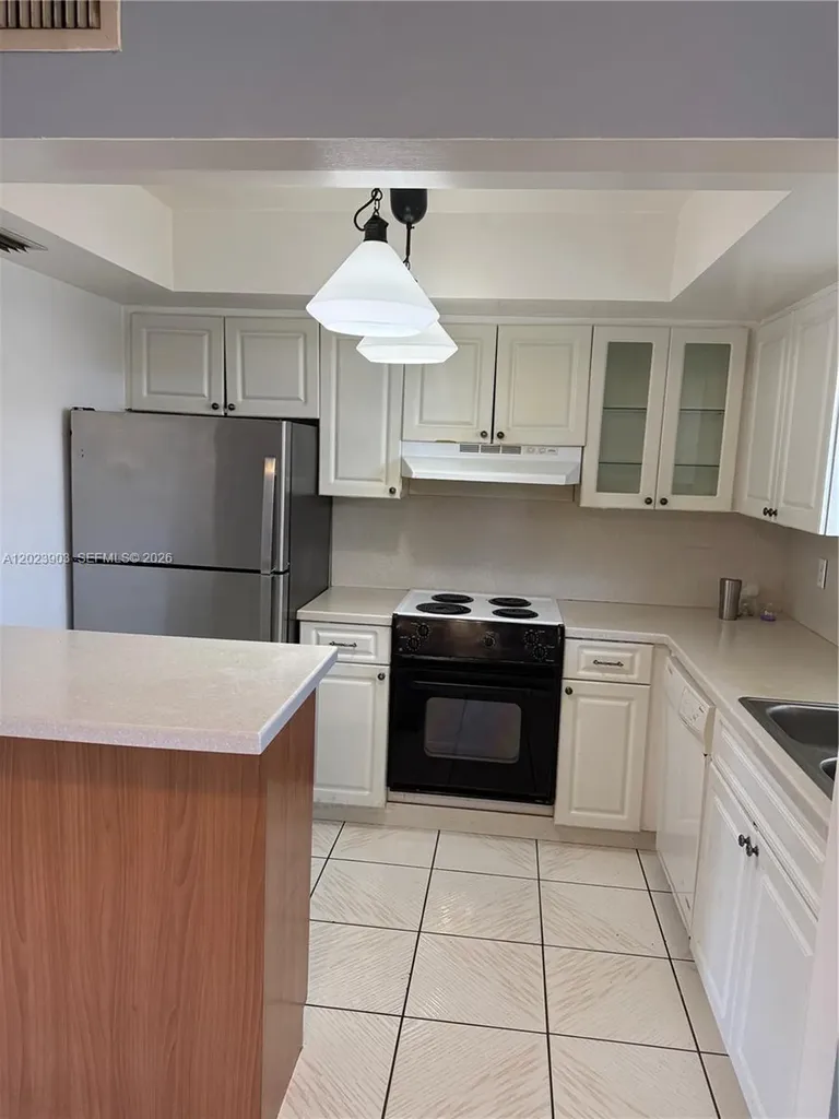 3525 Polk Street Hollywood FL 33021