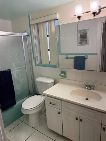 3525 Polk Street Hollywood FL 33021