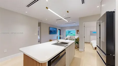 1277 SW 19th Street Miami FL 33145