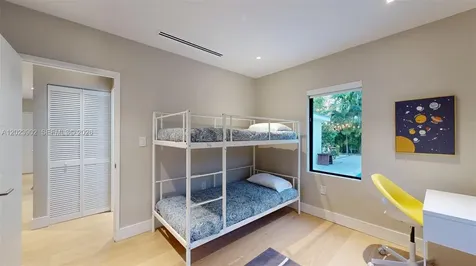 1277 SW 19th Street Miami FL 33145