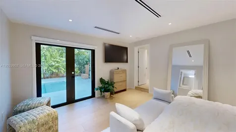1277 SW 19th Street Miami FL 33145