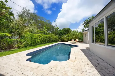 6610 Santona Street Coral Gables FL 33146