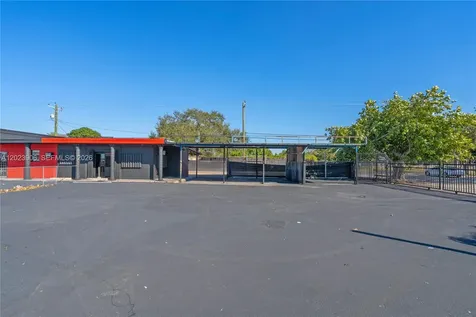 10801 NW 27th Avenue Miami FL 33167
