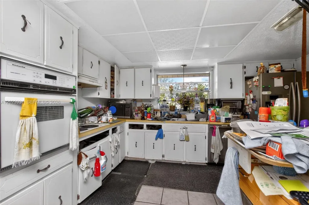7215 Maplehurst Drive Other City - In The State Of Florida FL 34668