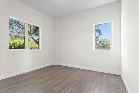 15051 Royal Oaks Lane North Miami FL 33181