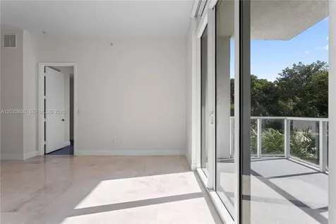 15051 Royal Oaks Lane North Miami FL 33181