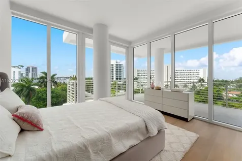 527 Orton Avenue Fort Lauderdale FL 33304