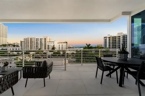 527 Orton Avenue Fort Lauderdale FL 33304