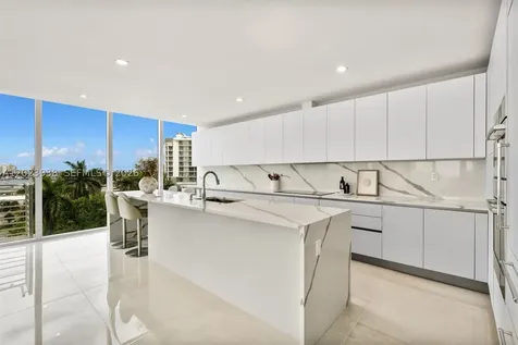 527 Orton Avenue Fort Lauderdale FL 33304