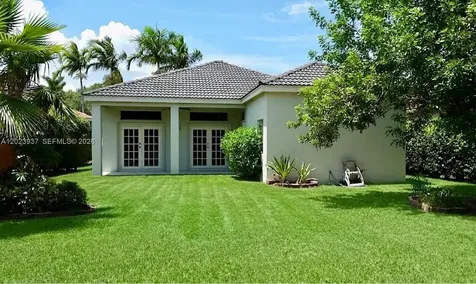 953 Tanglewood Circle Weston FL 33327