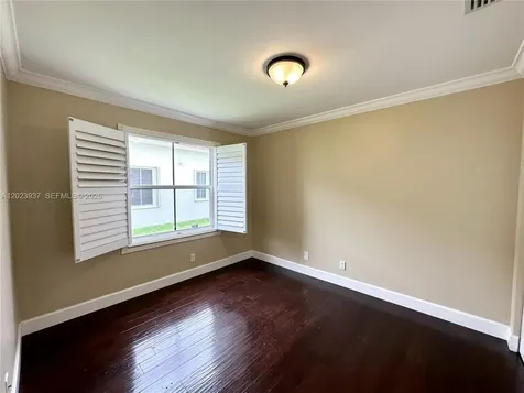 953 Tanglewood Circle Weston FL 33327