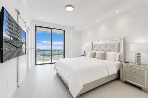 2000 Metropica Way Sunrise FL 33323