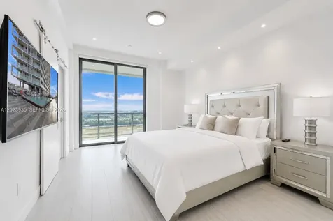 2000 Metropica Way Sunrise FL 33323