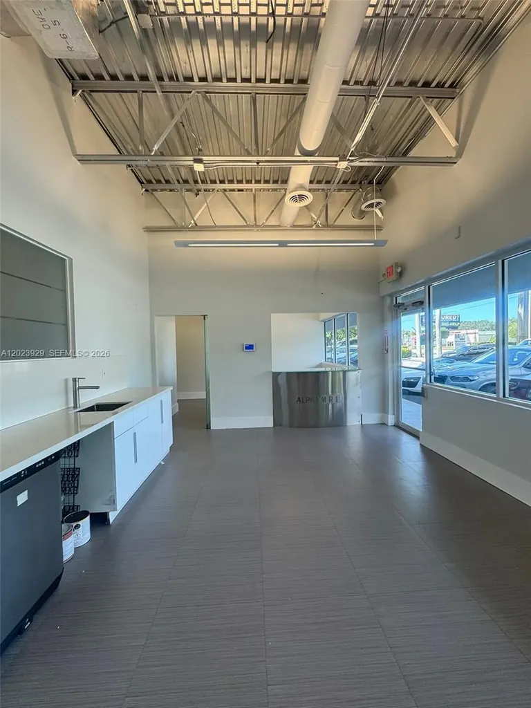3098 Stirling Road Hollywood FL 33021