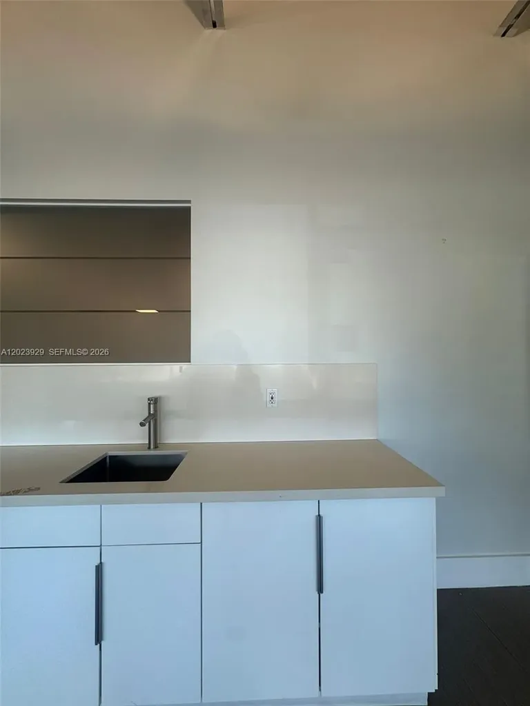 3098 Stirling Road Hollywood FL 33021