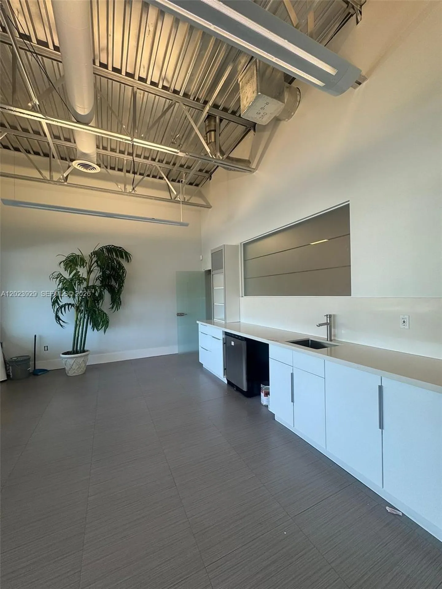 3098 Stirling Road Hollywood FL 33021