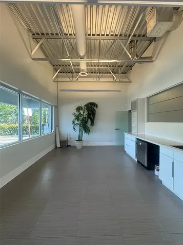 3098 Stirling Road Hollywood FL 33021